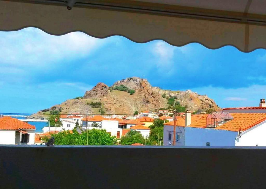Kostas Studios Apartments - Ενοικιαζόμενα Δωμάτια Με Κουζινάκι Myrina Bagian luar foto
